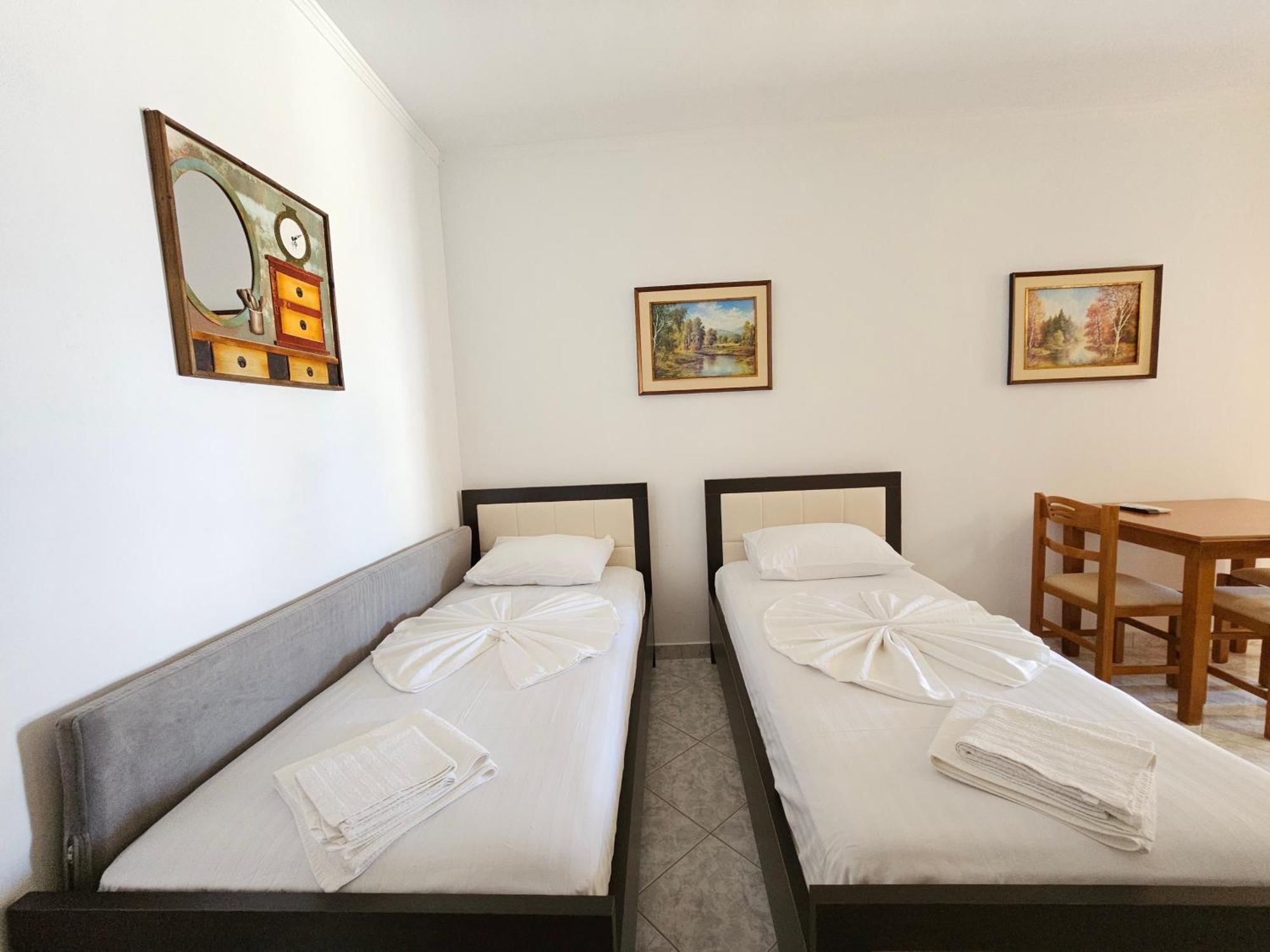 City Center Gjordeni Apartments 사밀 외부 사진