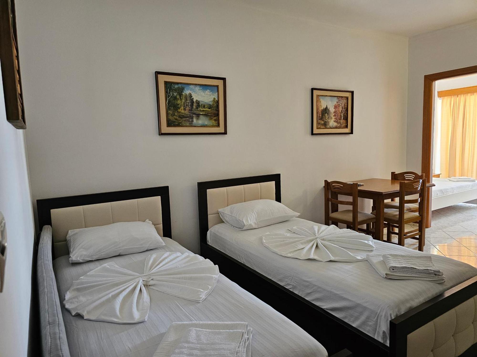 City Center Gjordeni Apartments 사밀 외부 사진